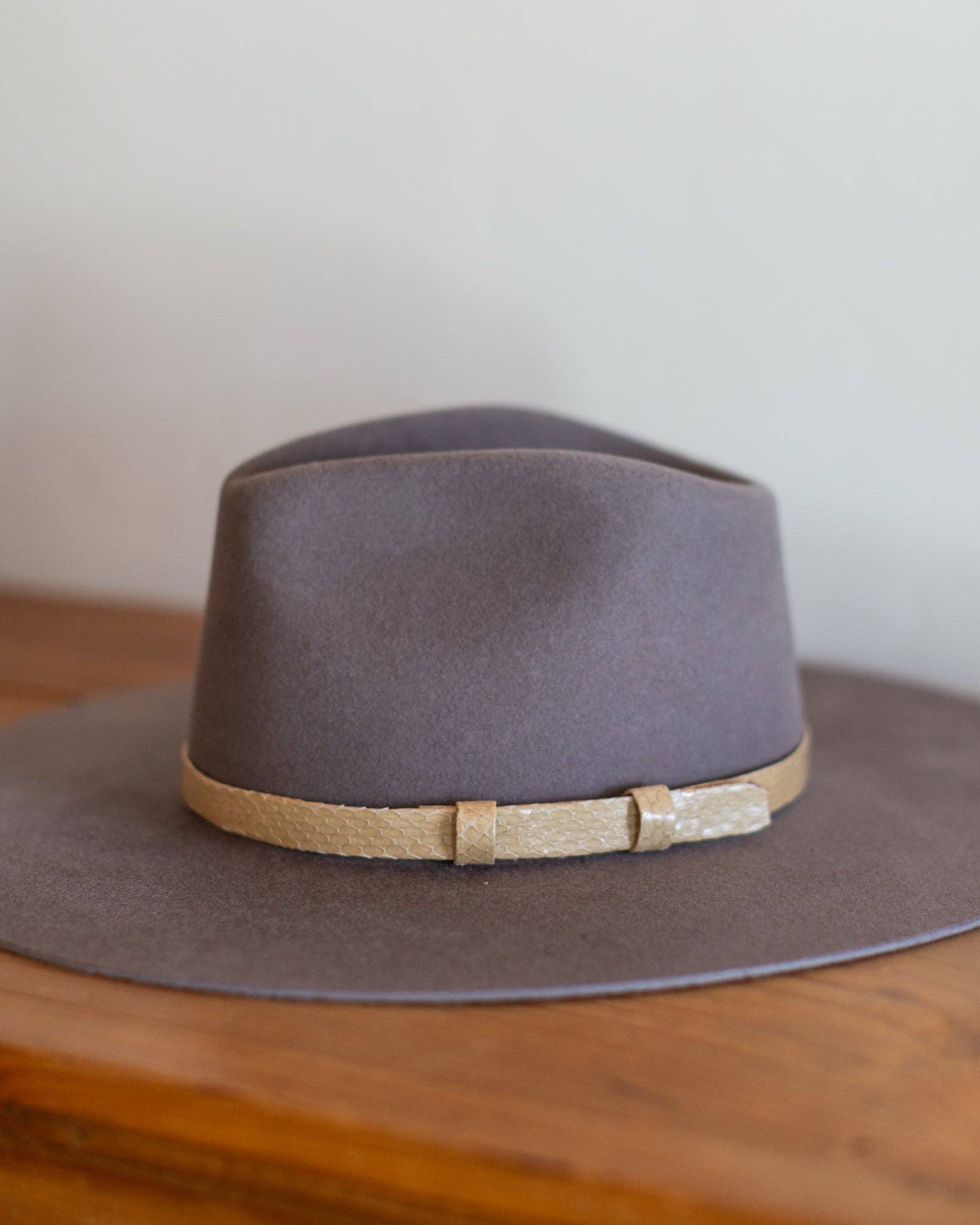 Crossbow Leather – Großhandel Hutzubehör – Damen – WASSERSCHLANGEN-HUTBAND0