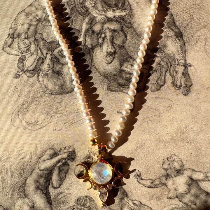 Flesh & Soul - Wholesale Choker/collar - FIVE MOONS MOONSTONE Pearl Choker14