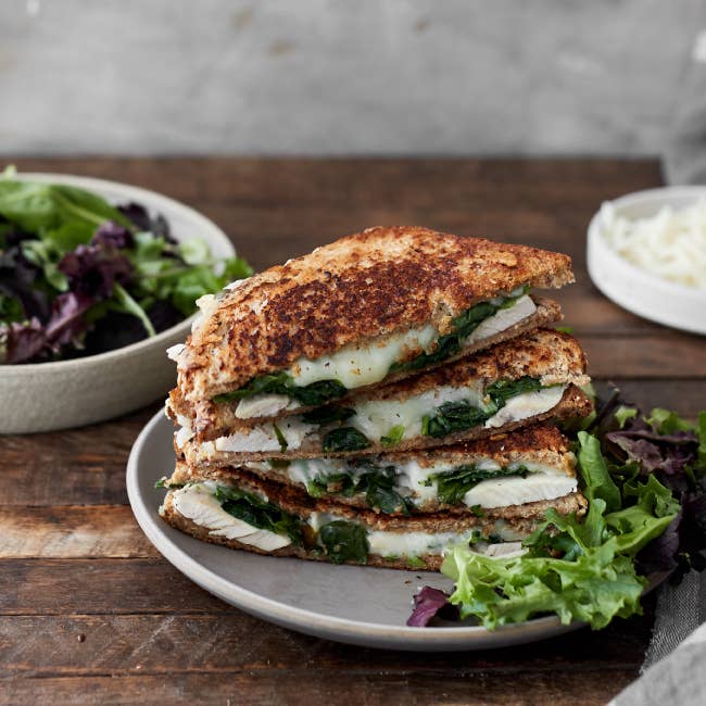 Sierra Nevada Cheese Company - Wholesale Cheese - Bella Capra Raw Aged Goat Cheddar 12/6oz squares1