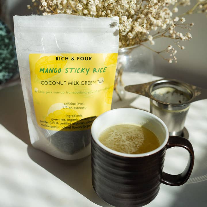 Mango Sticky Rice Coconut Milk Green Tea for wholesale by Rich & Pour