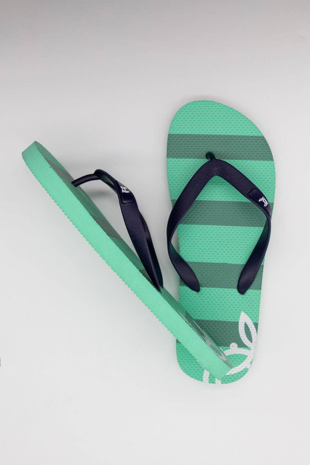 Custi Mikelo: Men's Clothing & Christmas Gifts – Großhandel Flip-Flops – Unisex – Grüne Streifen Flip-Flops4