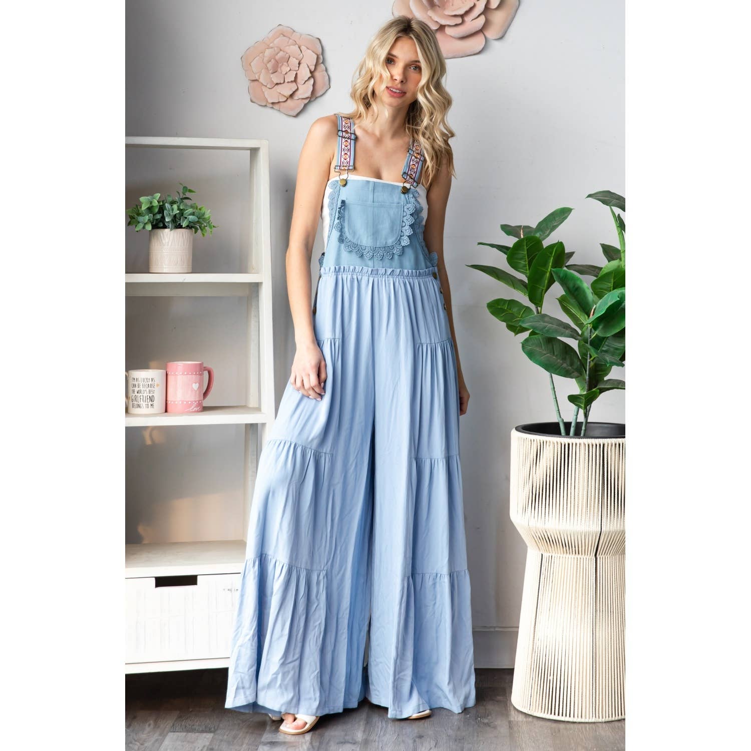 Veveret – Macacão - Mulher por atacado – Macacão fluido com alças bordadas29