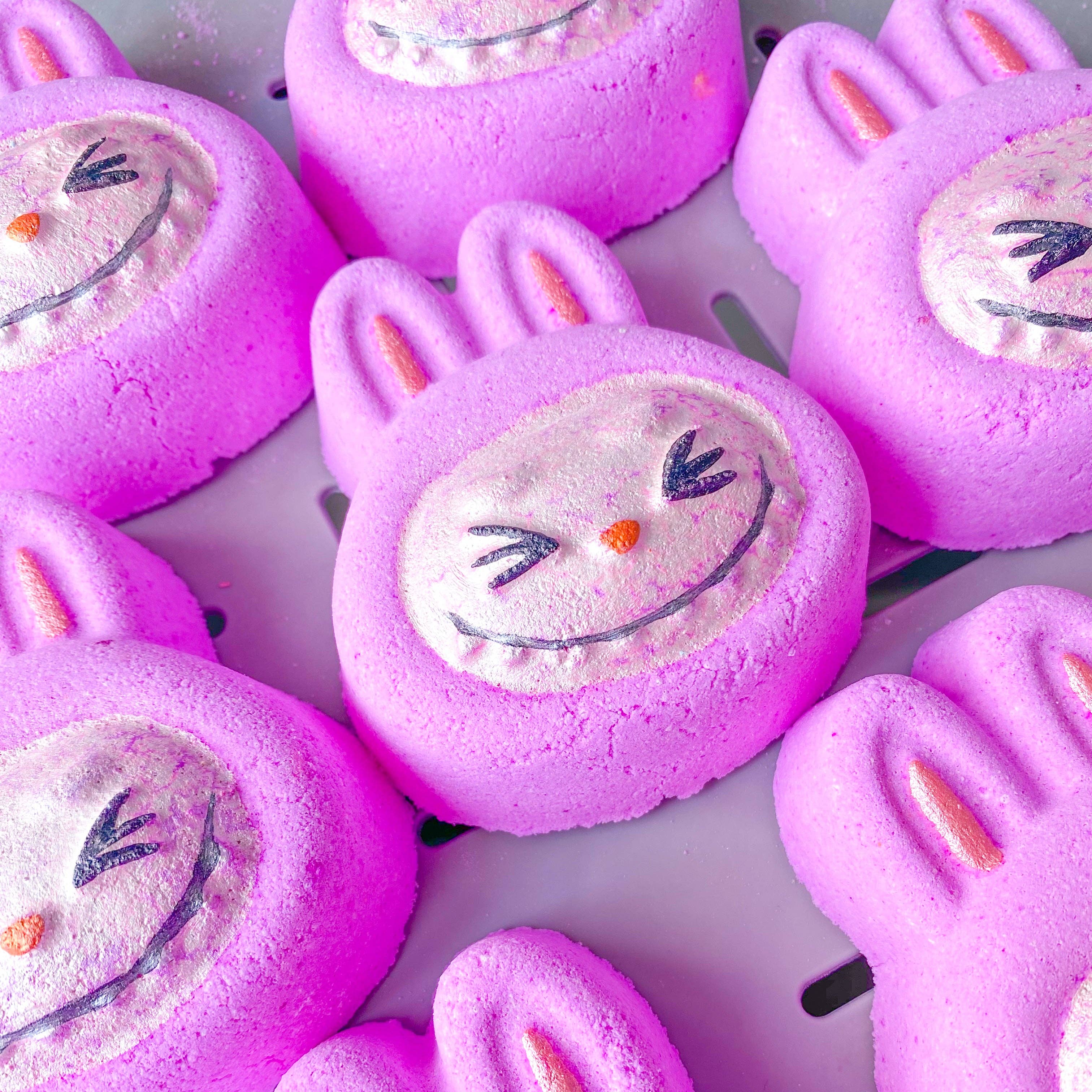 Bathe Enchanted - Wholesale Bath Bomb/Fizz - Labu Bath Bomb Pink1