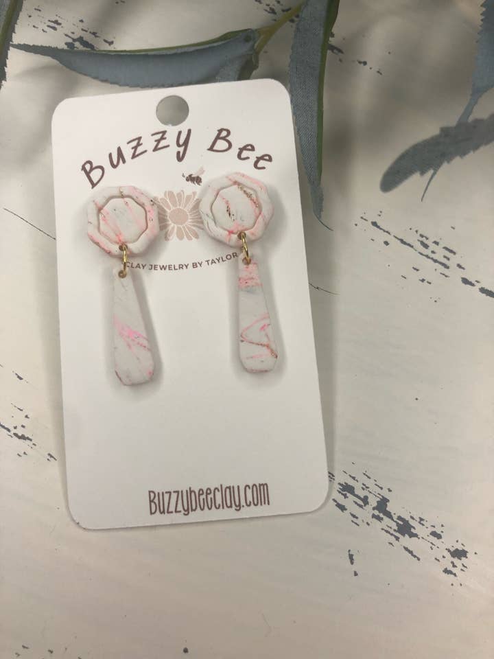 Small Pink Marbled Dangle for wholesale by Buzzy bee clay