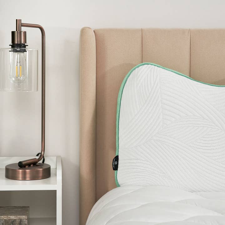 Bedgear - Wholesale Bedding Pillow - Level Performance Pillow - Firm Support8