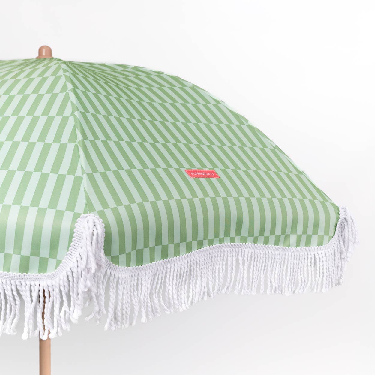 Flamingueo – wholesale Beach Umbrellas – Green-striped umbrella2
