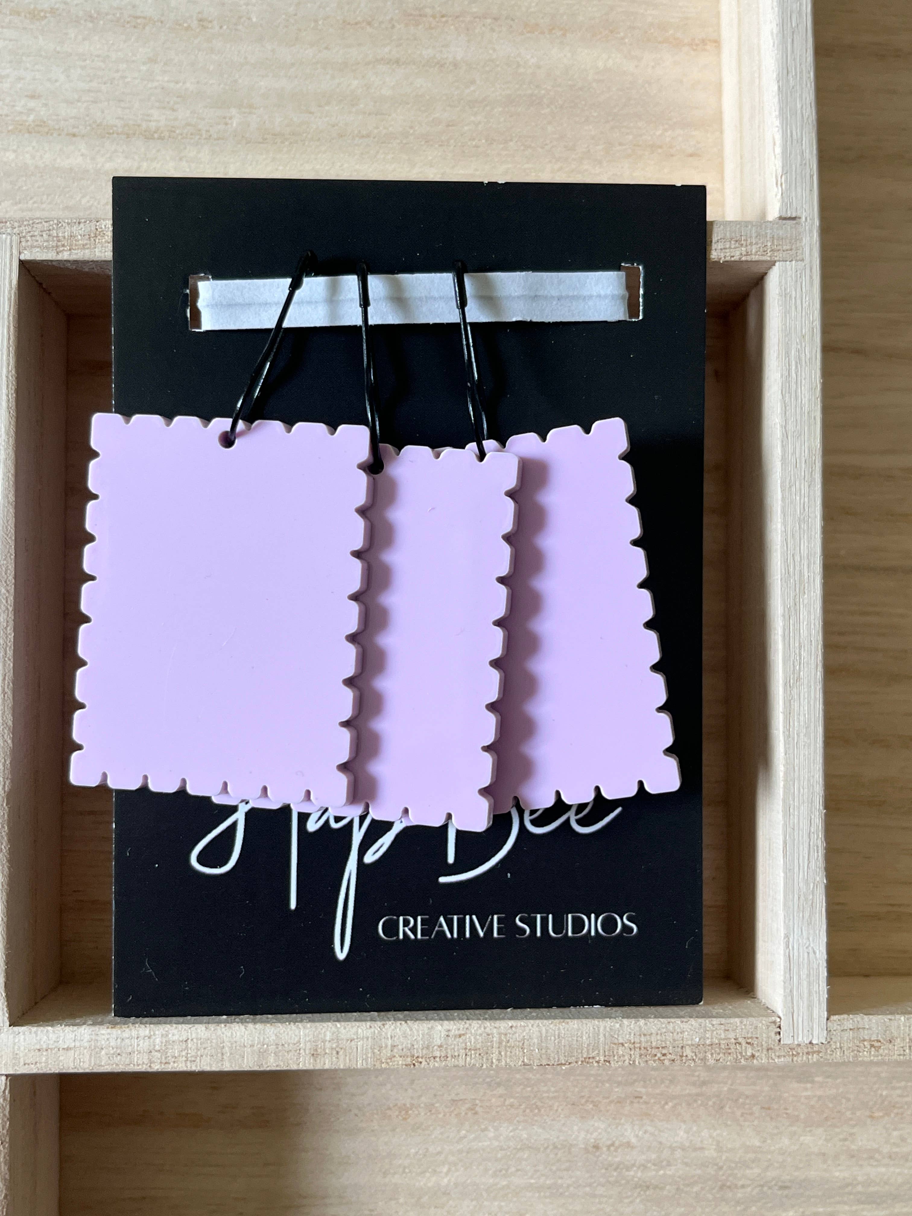 HapBee Creative Studios - Wholesale Knitting/Crochet Supplies - REWRITABLE TAGS - set of 31