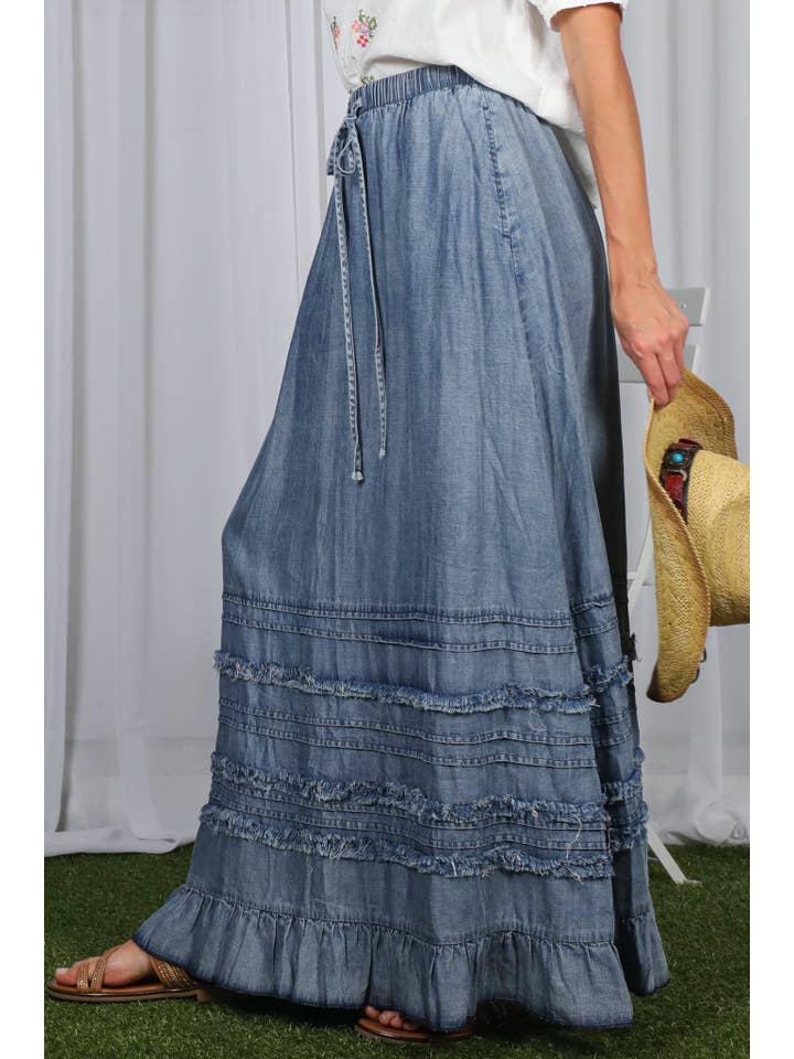 Vine & Love - Wholesale Skirt - Women's - Ruffle Frayed Hem Chambray Casual Western Maxi Skirt VS8315113