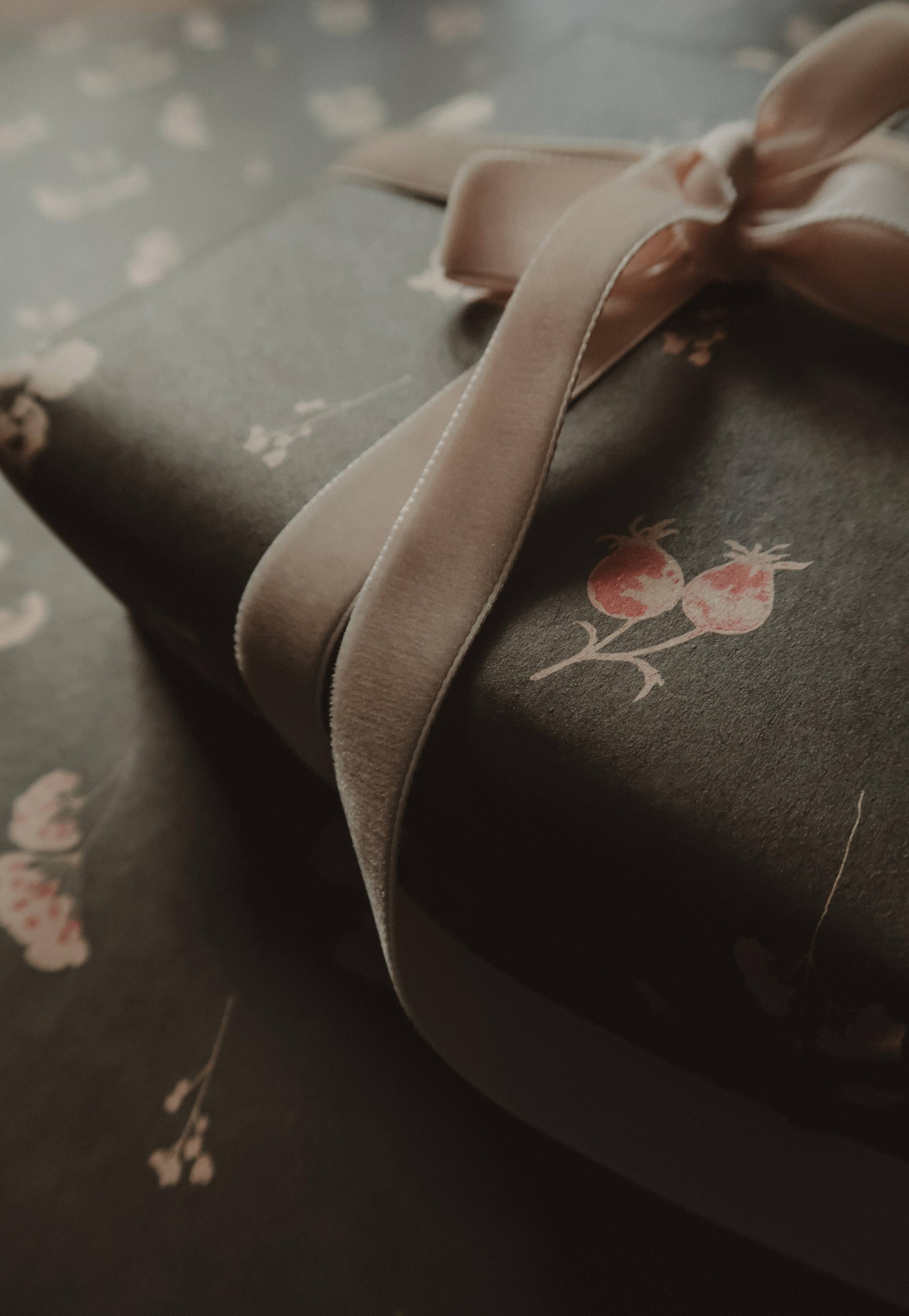 MyDesignPictures - Wholesale Ribbon - Gift Wrapping - Velvet ribbon BEIGE length 2,5m/width 16mm 4