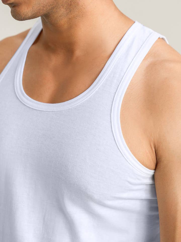 Brian Oak Limited – wholesale Tank top – Men's – White Regular Fit 100% Cotton Vest1
