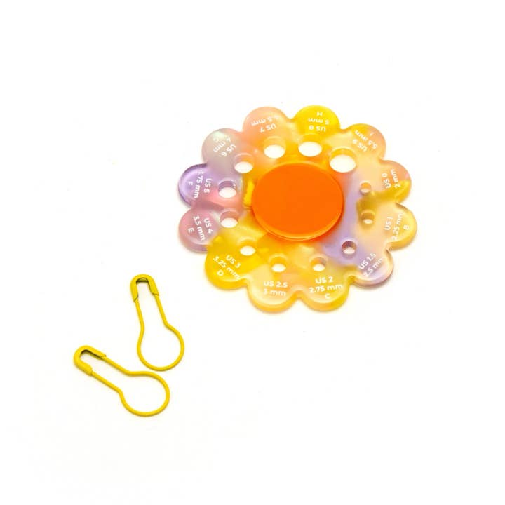 DEGEN - Wholesale Knitting/Crochet Supplies - Flower Needle Gauge - Purple1