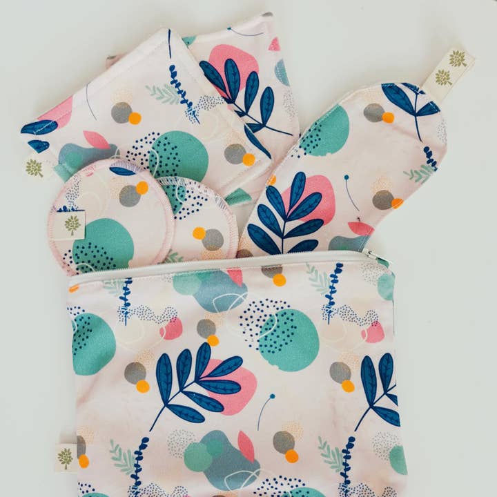 Velvet Weekend Kit for wholesale by Susie