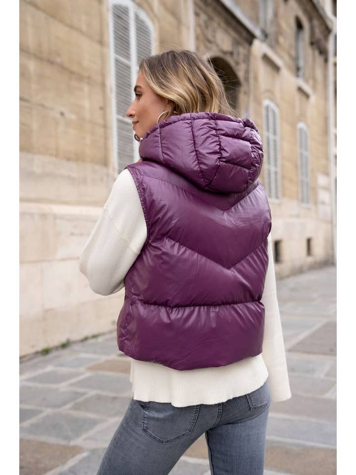 Attrait Paris – Engroshandel Vest - Dame – Metallisk kort ærmeløs oversize dunjakke