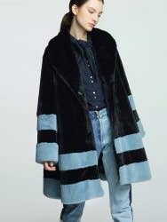 Claudia Nera e Azzurra per la vendita all'ingrosso da parte di Amanda Baldan