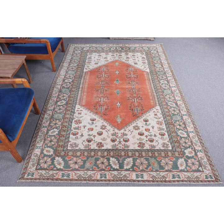 5,9x8,8 ft Turkish Vintage Rug, Oversize Rug, Orange Beige Geometric with floral elements Wool Rug for wholesale by The Loom Wholesale