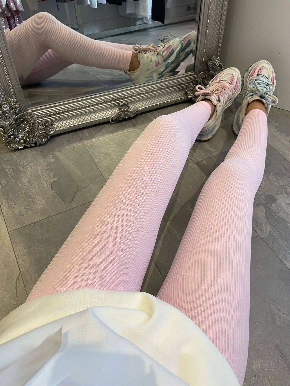 J5FASHION – wholesale Athletic/lounge leggings – Women's – HIGH WAIST RIBBED GYM LEGGING5