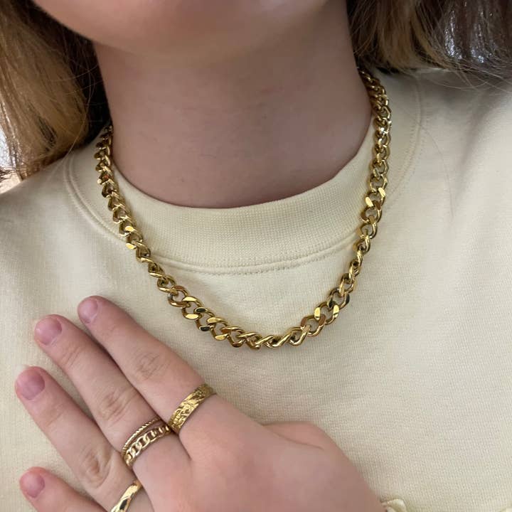 Bijoux 7bis - Vendita all'ingrosso Collane a catena e maglie - Collana in acciaio, catena a barbazzale, chiusura rotonda0