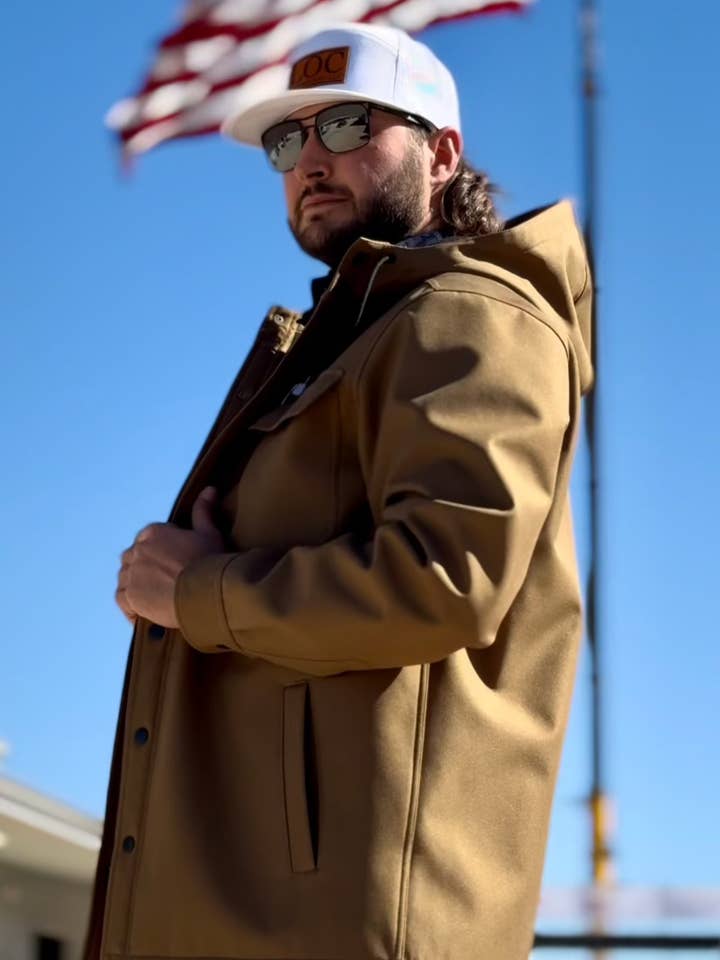 Chaqueta Diamond Apparel en color arenisca para venta al por mayor de Diamond Apparel Jackets