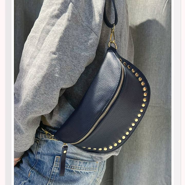 Z et Z - Wholesale Belt Bag - Women's - Studded grained leather fanny pack2