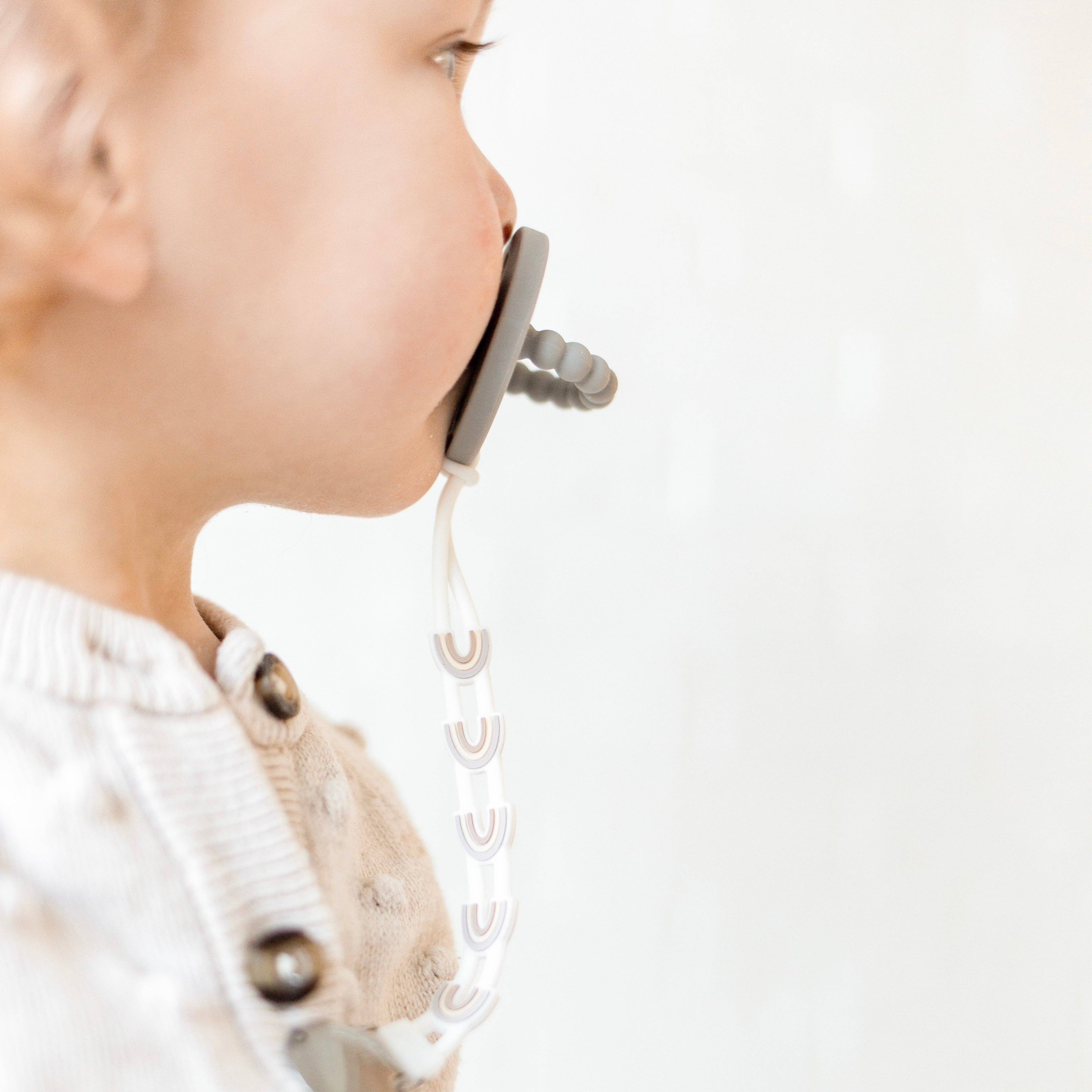 Ryan & Rose - Wholesale Pacifier Clip - Baby - Rainbow Cutie Clip2