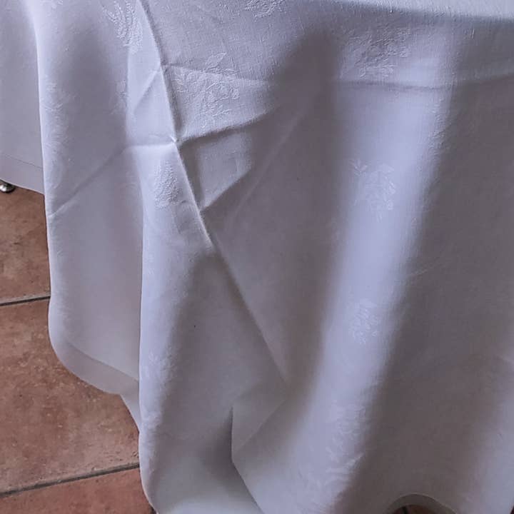 Heyfoo - Wholesale Tablecloth - White Flanders Cotton Tablecloth with 10 Napkins2