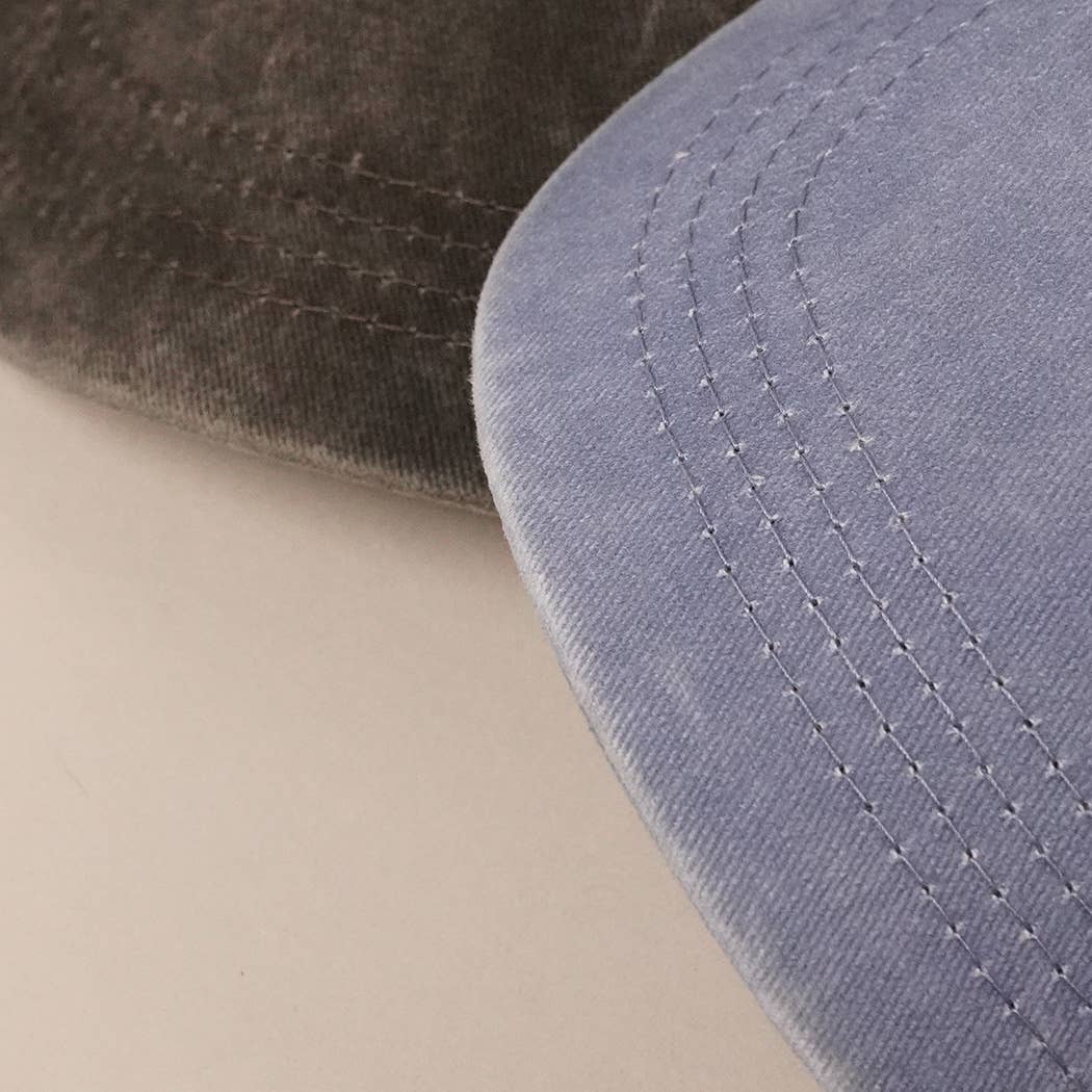 Fashion City - Wholesale Baseball Cap - Unisex - Giraffe Embroidered Cotton Baseball Dad Cap9