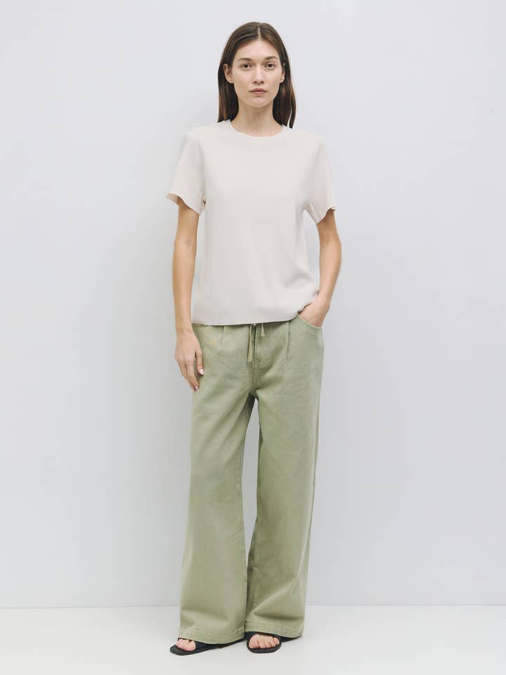 MOD REF – wholesale Knit top – Women's – The Deanna Top | Short-Sleeve Knit Top6