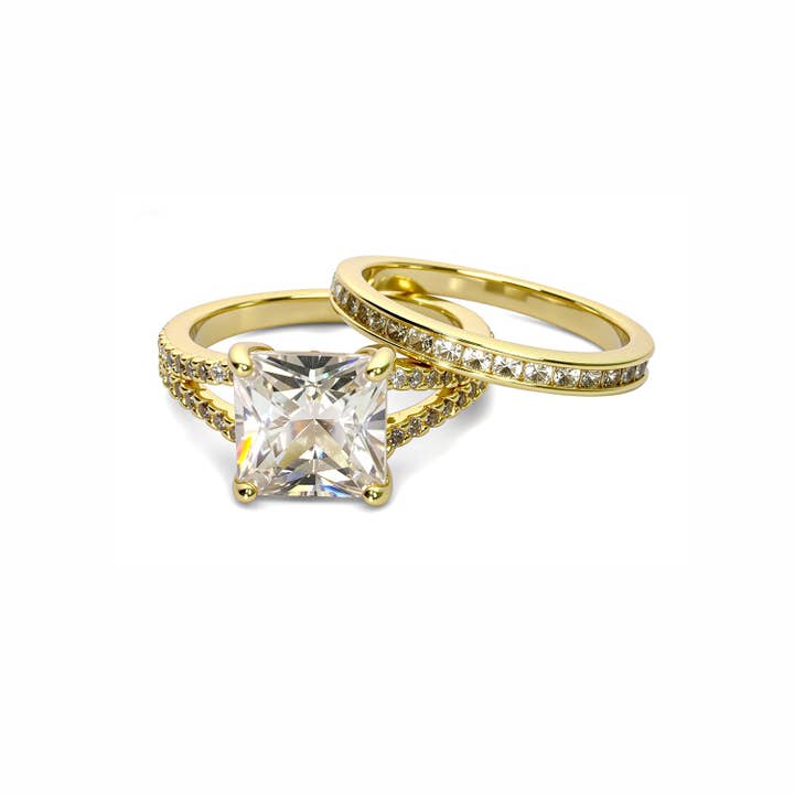 Gold Princess Cut Bridal Ring Set for wholesale by Caratina