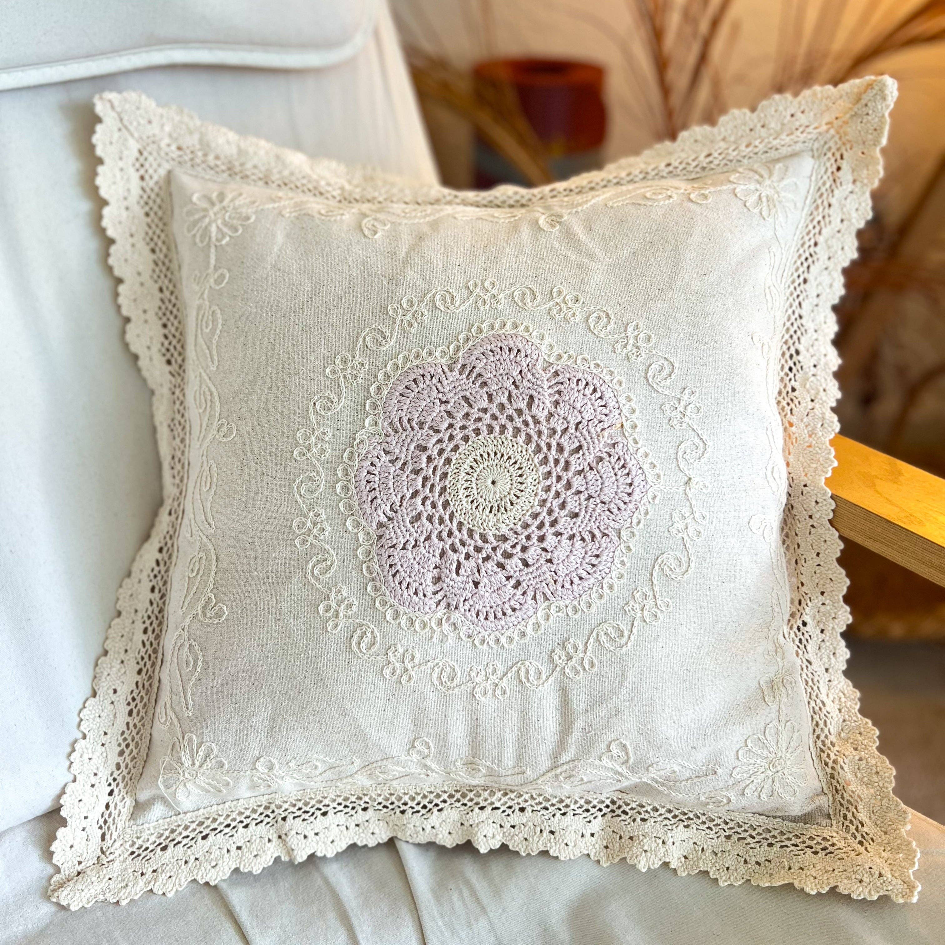 Capa de Almofada Feita à Mão, Capa de Almofada Boémia, Decoração de Casa  para a sua loja – Faire PT, image size:3024x3024