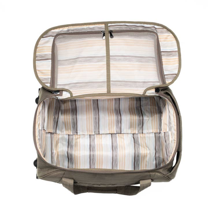 Lug - Wholesale Weekender Bag - Women's - Barnstormer Rolling Duffel Bag78