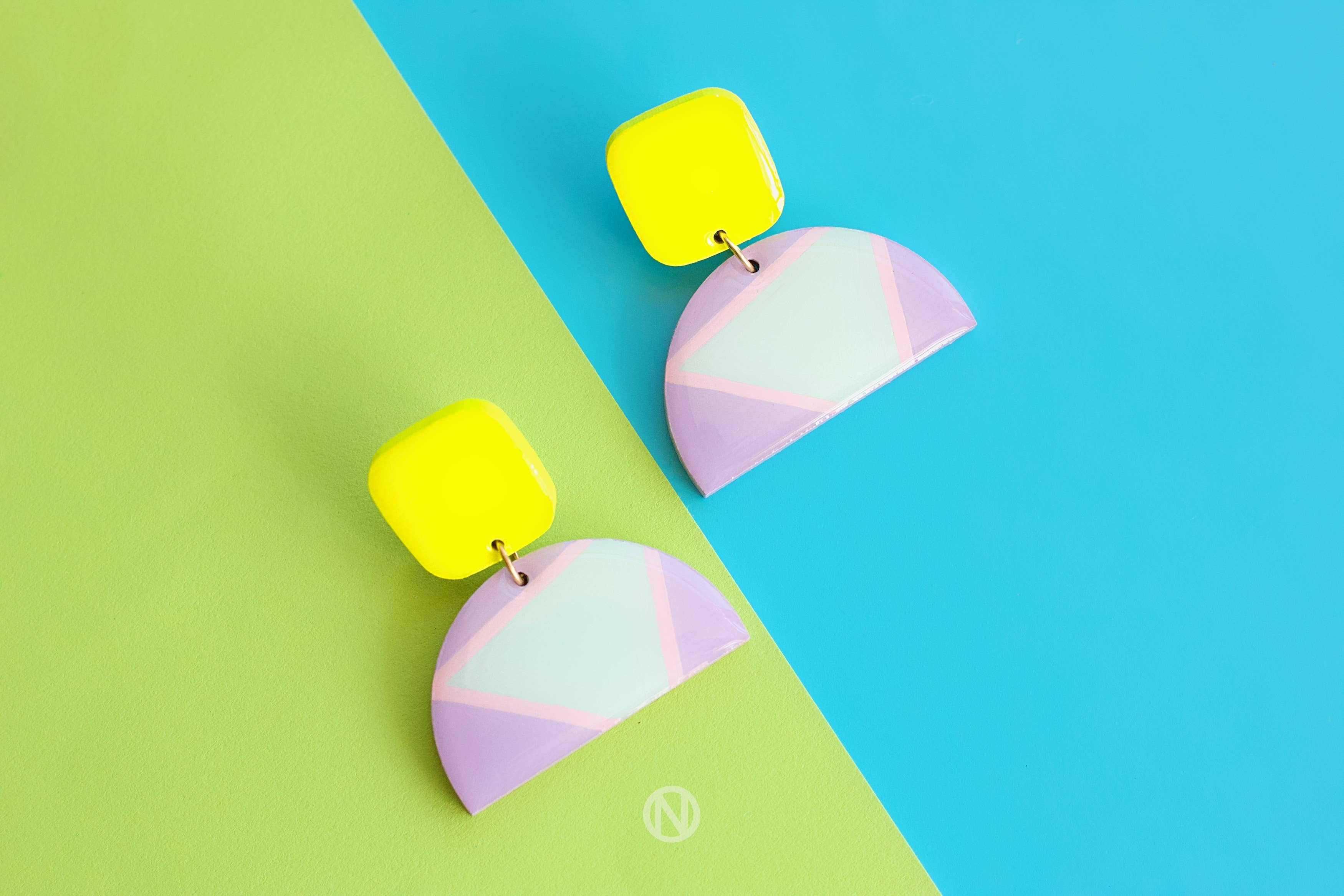 Naoi – wholesale Hängande örhängen – Vivid statement-örhängen v.2 – handgjorda på beställning1