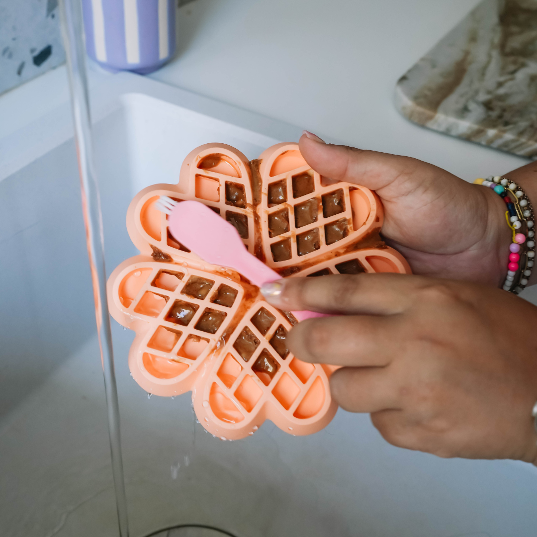 Babelle For Dogs – wholesale Pet cleaning supplies – The Lickmat Scrubber - Lickmat Brush - Cleaning Brush12