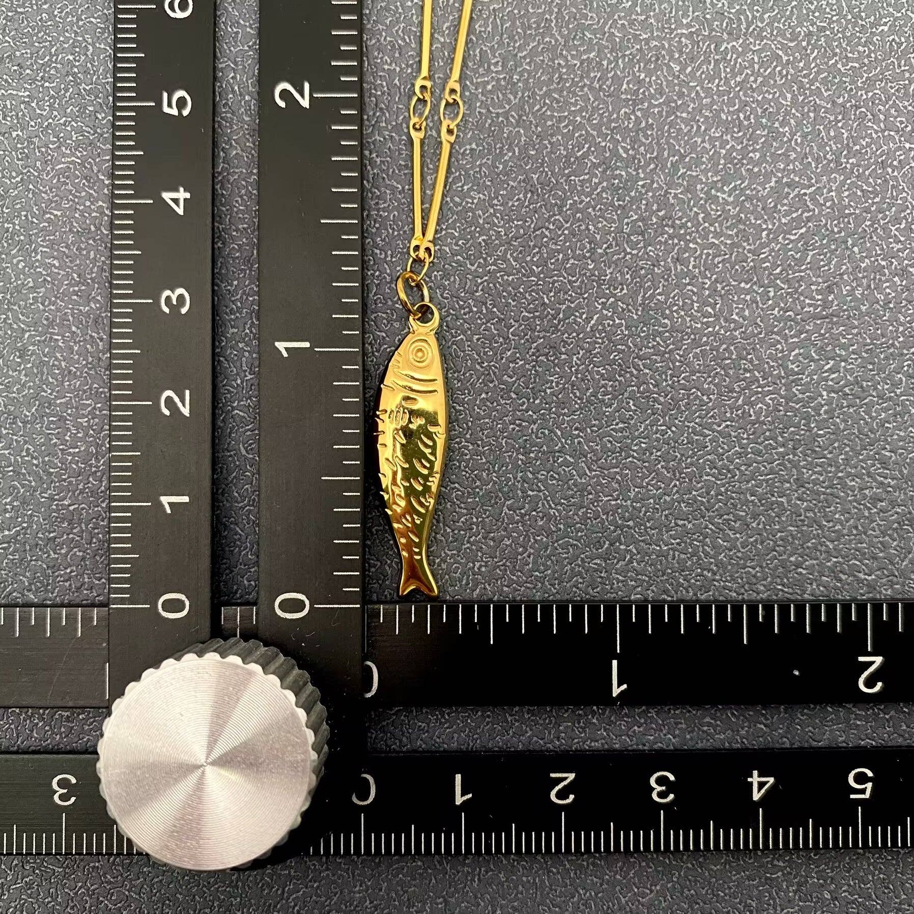 Mio Queena - Wholesale Pendant/Charm Necklace - 18K Gold Plated Stainless Steel Fish Charm Necklace - FGS3