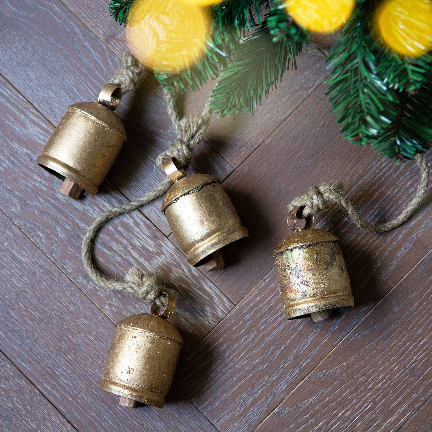 Siesta – wholesale Bell – Four Large Vintage Bells on Rustic Rope6
