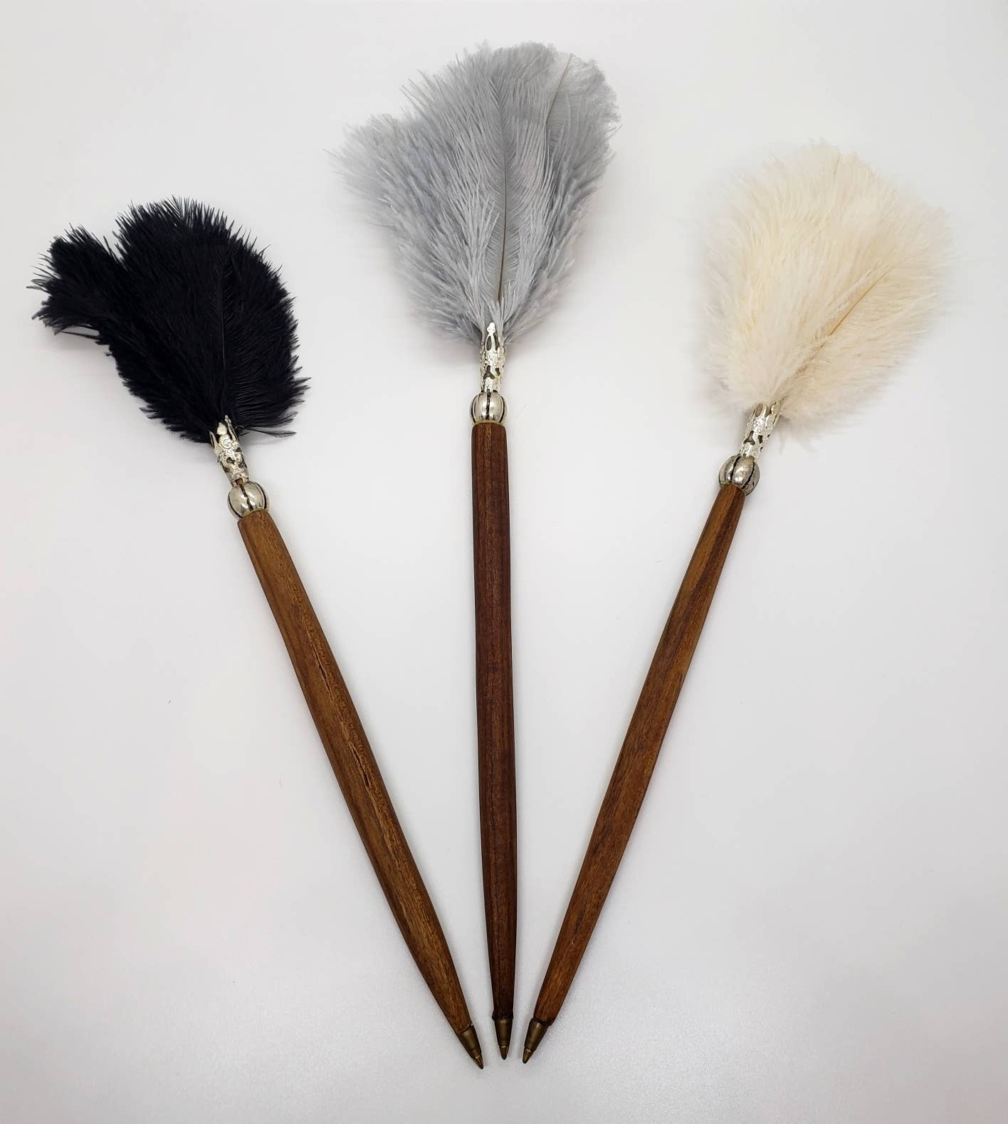 KOLUNTU - Wholesale Pen - Olive Wood and Ostrich Feather Pen9