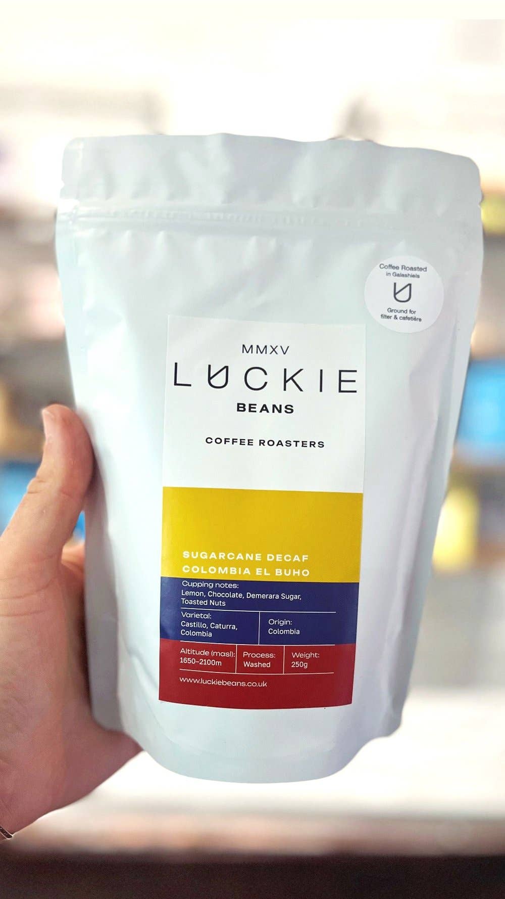 Luckie Beans Coffee Roasters - Wholesale Coffee beans - Colombia El Buho Sugarcane DECAF