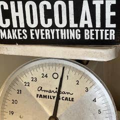 Sundaes Best Hot Fudge Sauce - Wholesale Hot fudge/chocolate spread - Sundaes Best Hot Fudge Sauce Foodservice Gallon Pail3