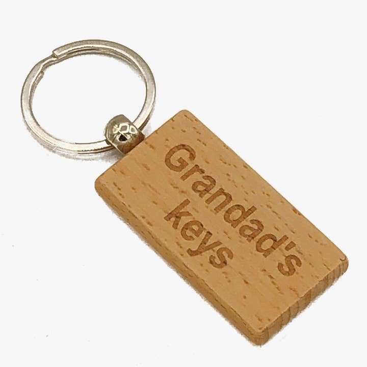 Craftypups - Wholesale Keychain - Unisex - Wooden keyring - Grandad's keys1
