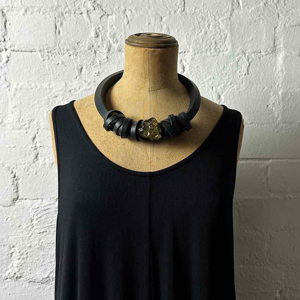 Frank Ideas - Wholesale Choker/Collar - Futuristic style, short rubber necklace BEJEWELLED4