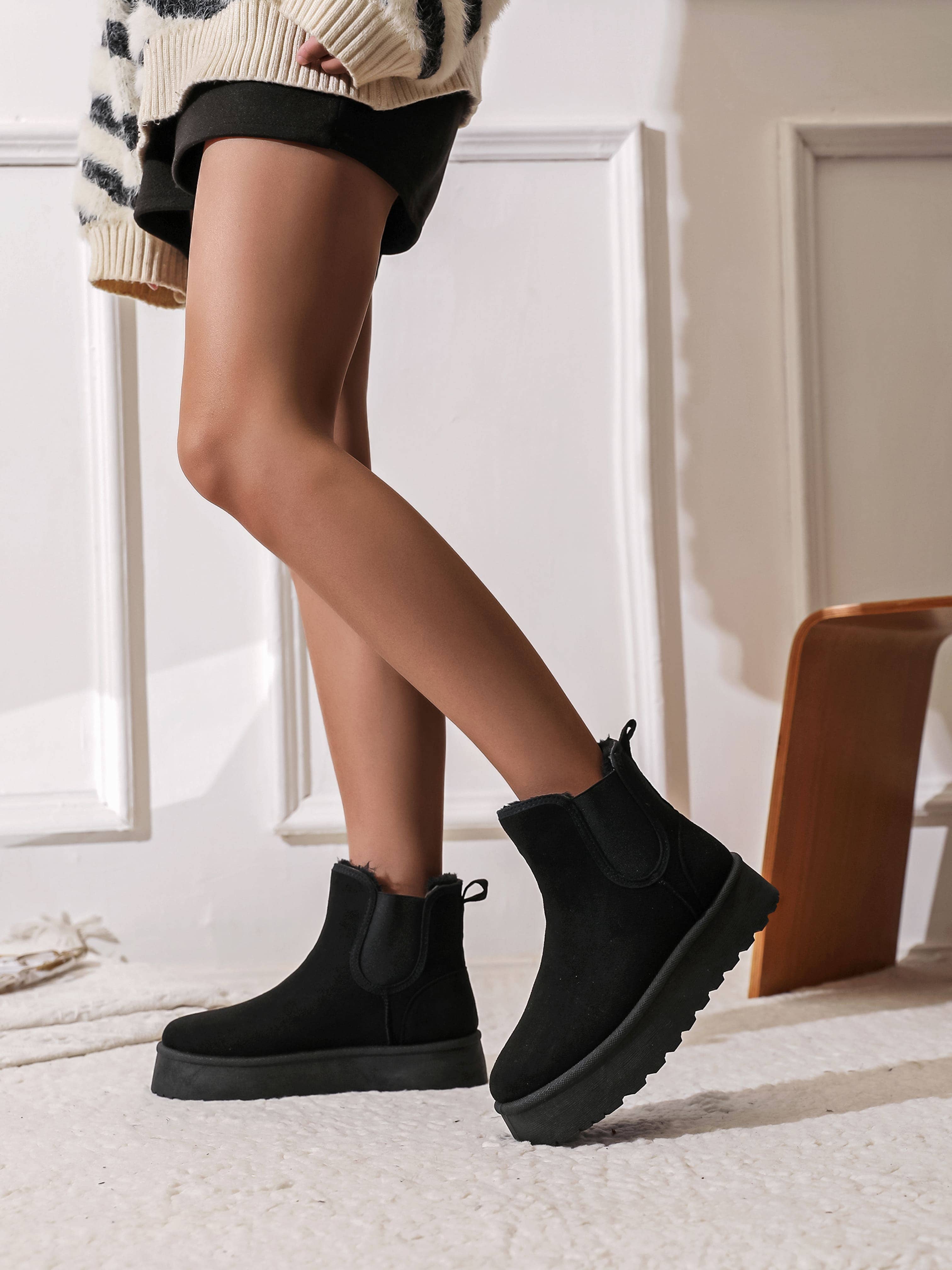 ISABAC - Wholesale Booties - Women's - Stivaletti - 2083 Nero2