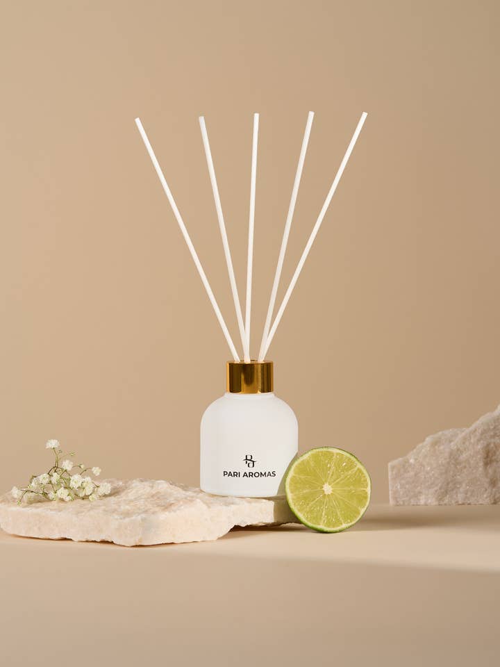 Lime Gardenia Sweet Amber Reed Diffuser 100ml for wholesale by PARI AROMAS