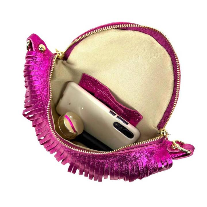 Chenson & Gorett - Vente Sac ceinture – femme - Sac banane en cuir italien brillant pour femme avec franges5