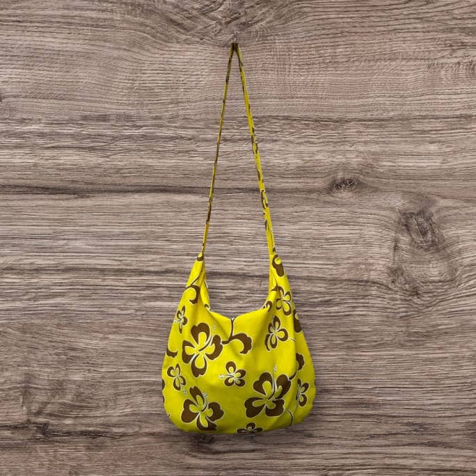 DK Hawaii - Wholesale Crossbody Bag - Women's - Tropical Flower Crossbody Bag0