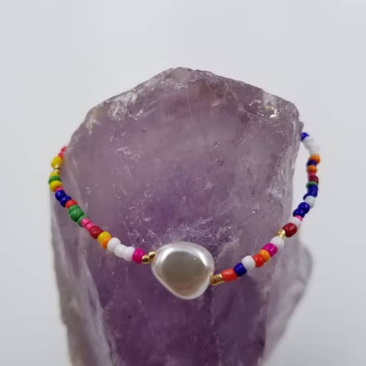 Armband met zoetwaterparels en regenboogkralen voor wholesale door magnolia jewelry