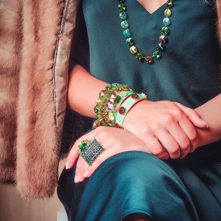 TOVA - Wholesale Cuff Bracelet - Mini Keira Cuffs in Midnight Express9