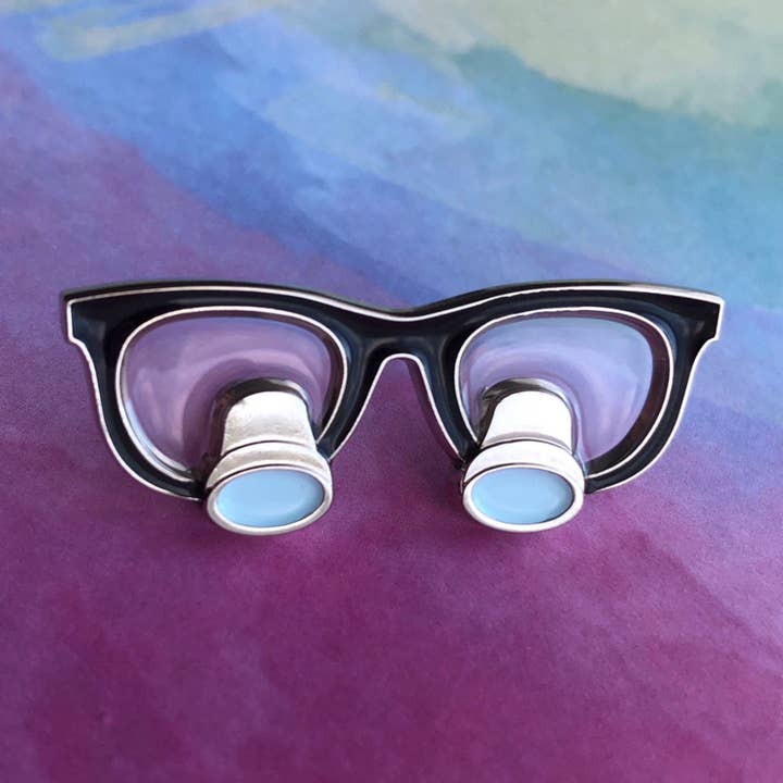 Rad Girl Creations – wholesale Lapel pin/button – Loupes Pin