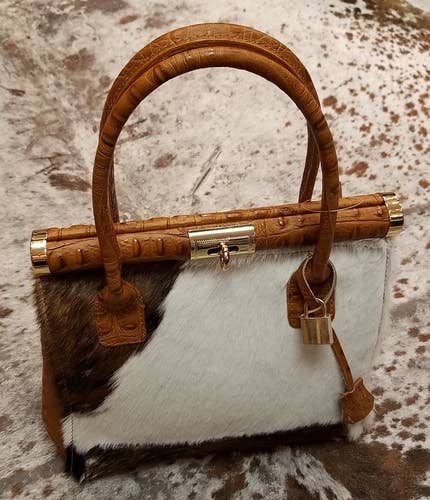 Charlie Leather – wholesale Shoulder bag – women's – Milana Small Handbag With Fur3