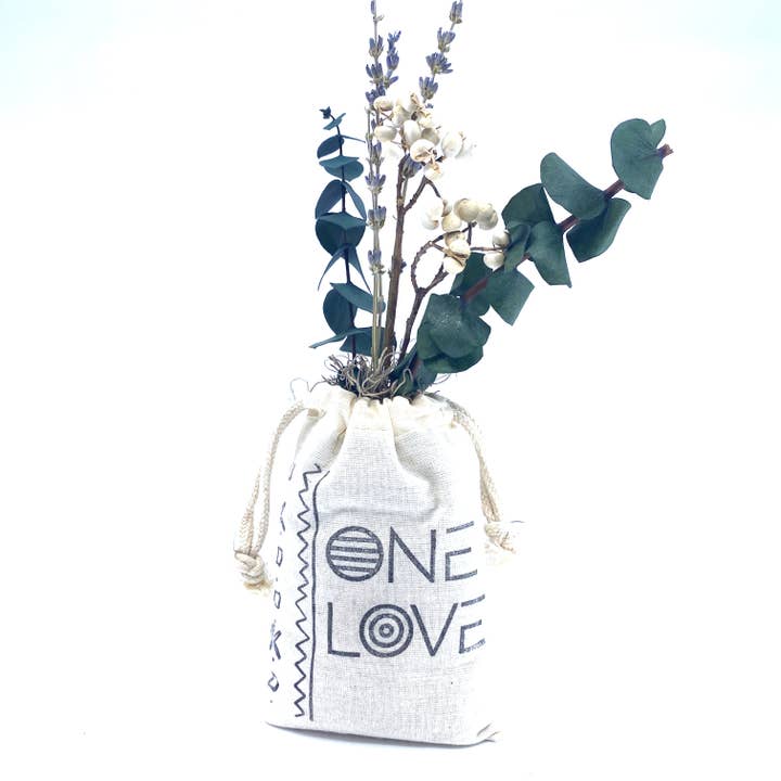 Sunsum Intentional Living - Wholesale Dried/Pressed Flowers - Sack of Flowers, One Love, Organic, Dried Flower Bouquet4