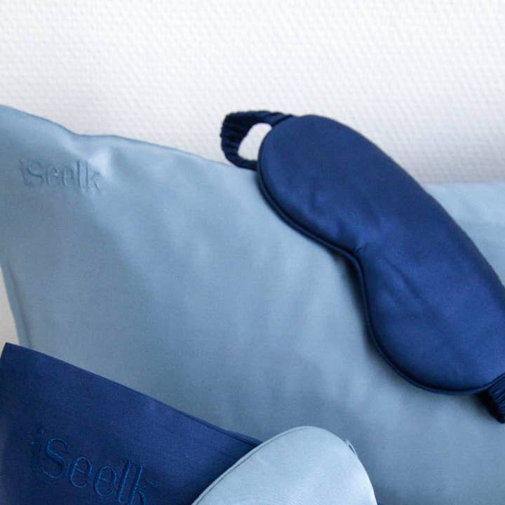 ISeelk - Wholesale Sleep/Eye Mask - Organic silk sleep masks.24