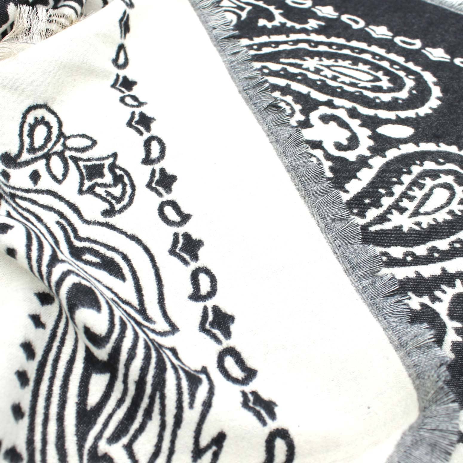 Vimoda - Wholesale Scarf - Women's - Large paisley pattern bandana scarf7